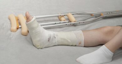 中国科学家研制出“骨胶”，3分钟内修复骨折